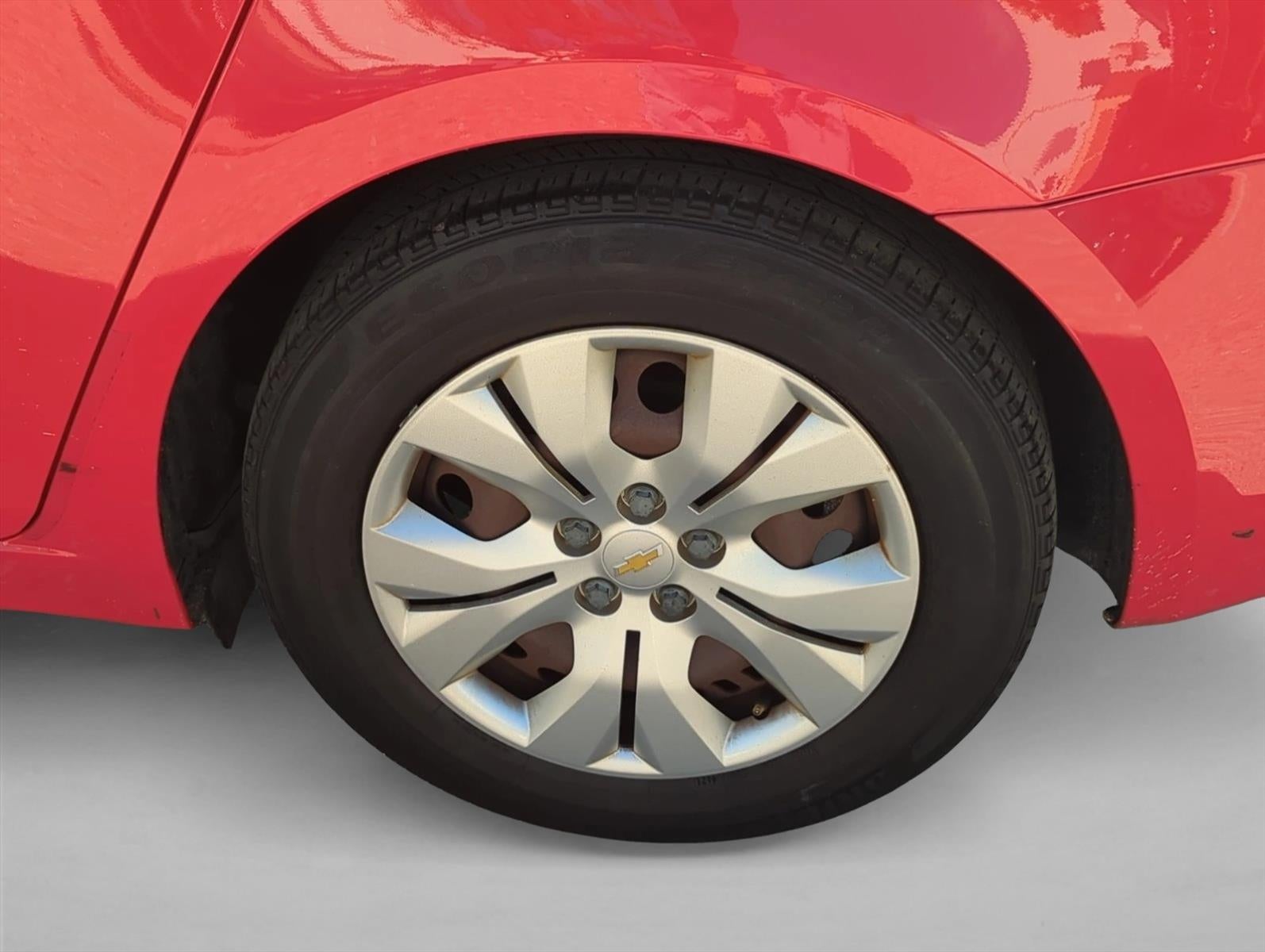 2016 Chevrolet Cruze Limited Sedan LS (Automatic)