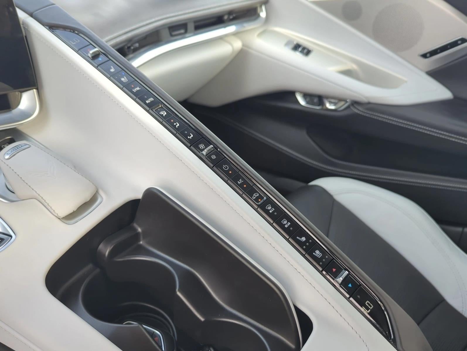 2020 Chevrolet Corvette Stingray Convertible 3LT