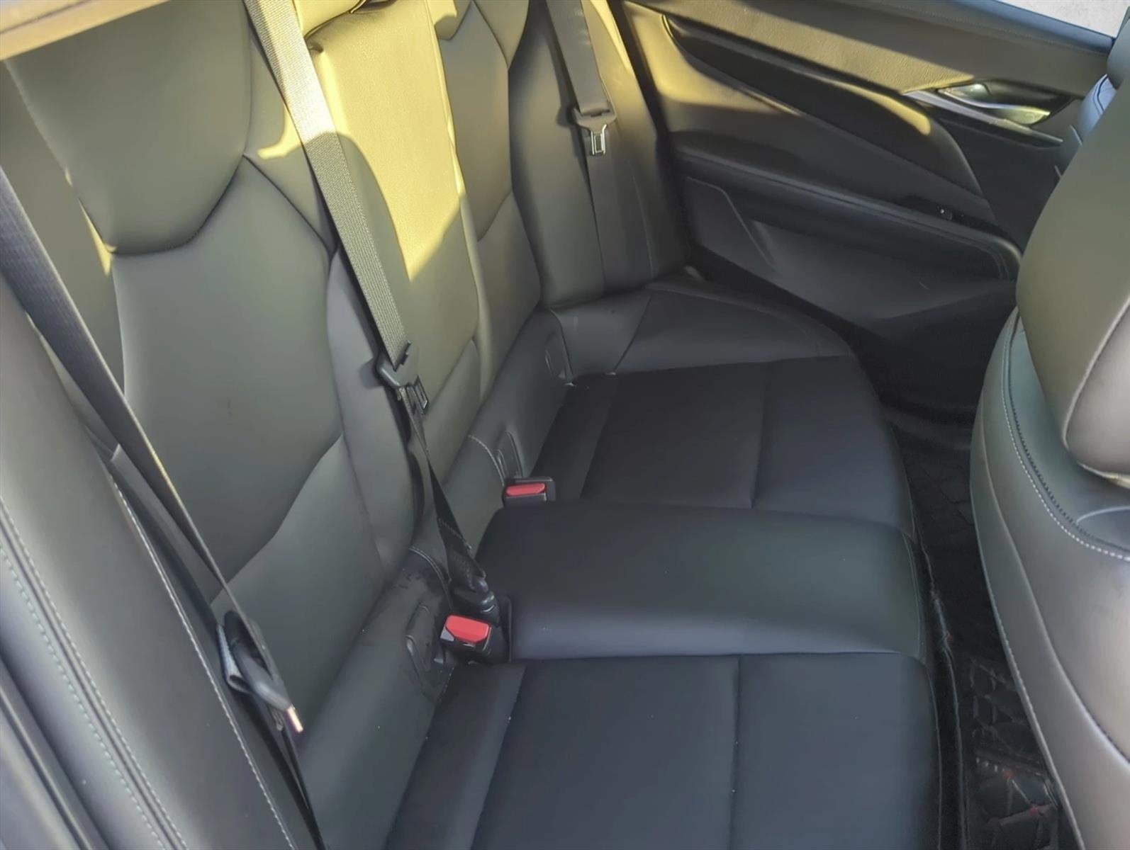 2021 Cadillac CT4 4dr Sdn Luxury