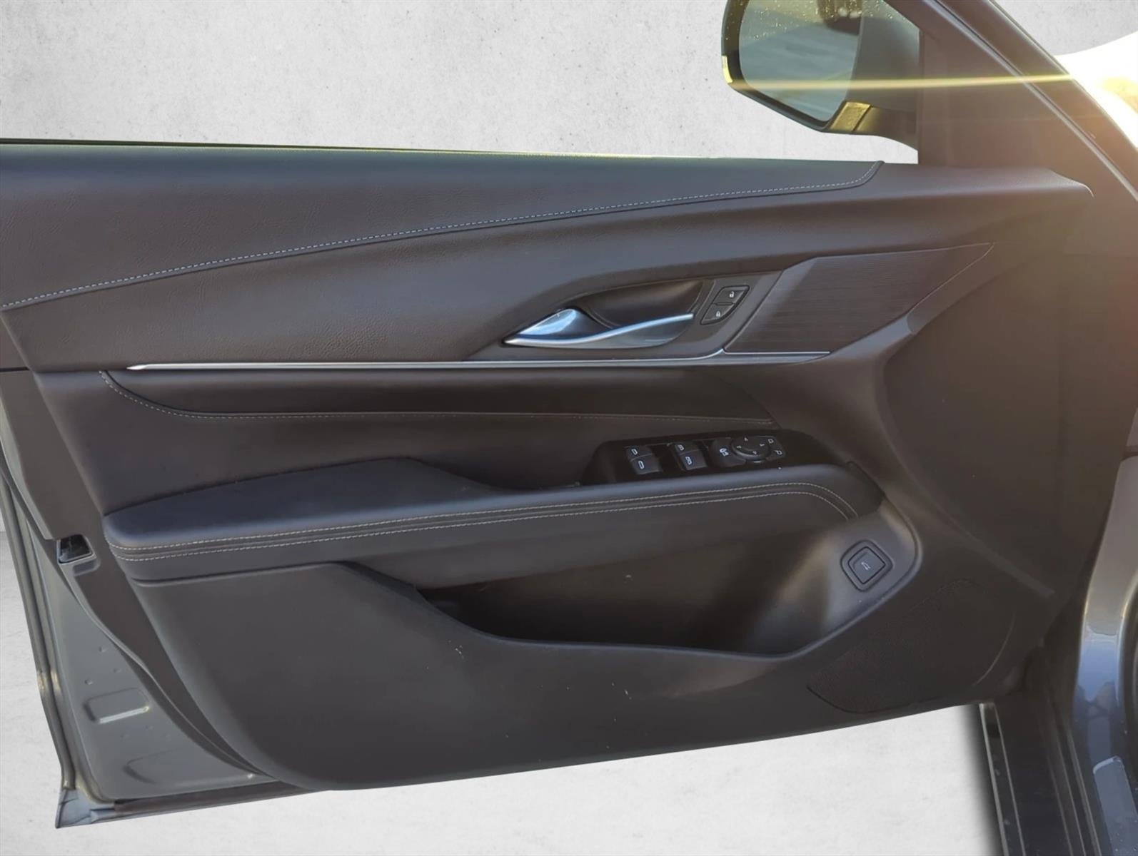 2021 Cadillac CT4 4dr Sdn Luxury