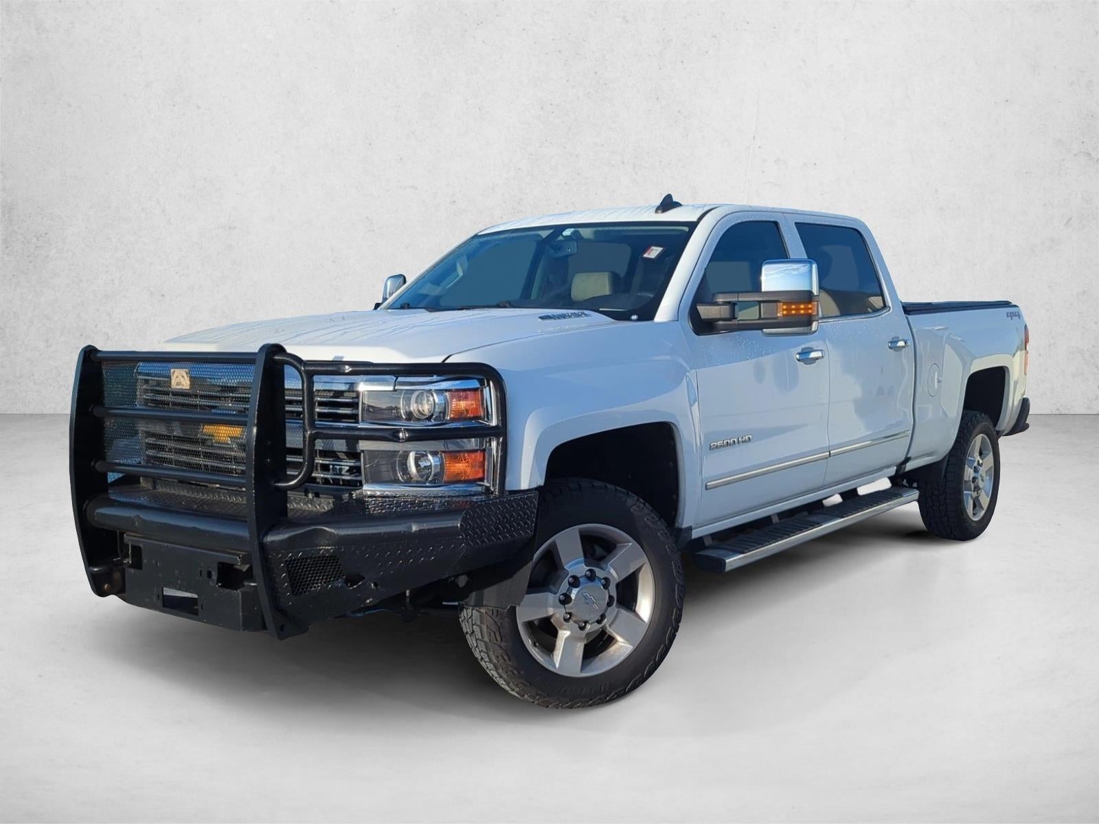 2016 Chevrolet Silverado 2500 HD Crew Cab Standard Box 4-Wheel Drive LTZ
