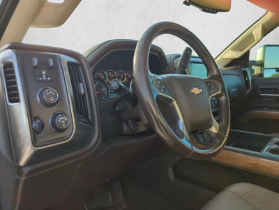 2016 Chevrolet Silverado 2500 HD Crew Cab Standard Box 4-Wheel Drive LTZ