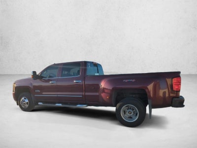 2016 Chevrolet Silverado 3500 HD Crew Cab Long Box 4-Wheel Drive High Country