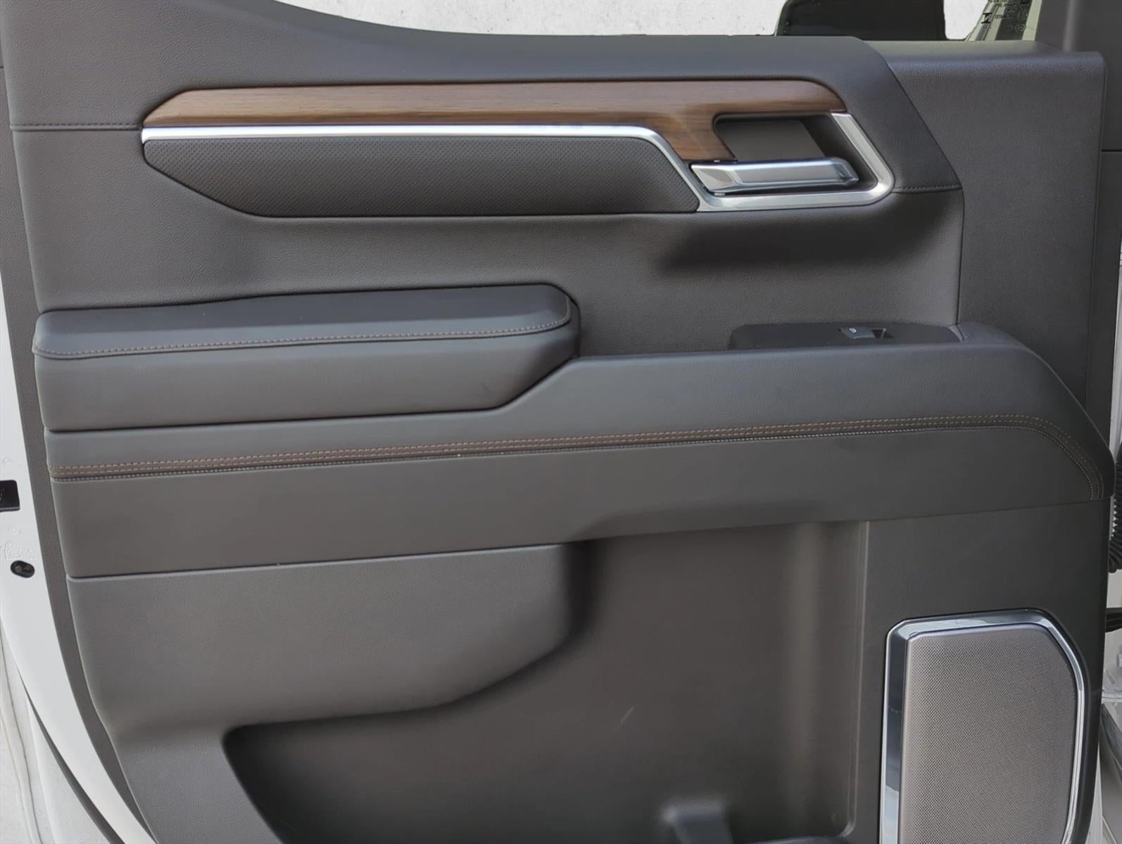 2024 Chevrolet Silverado 1500 Crew Cab Short Box 2-Wheel Drive High Country