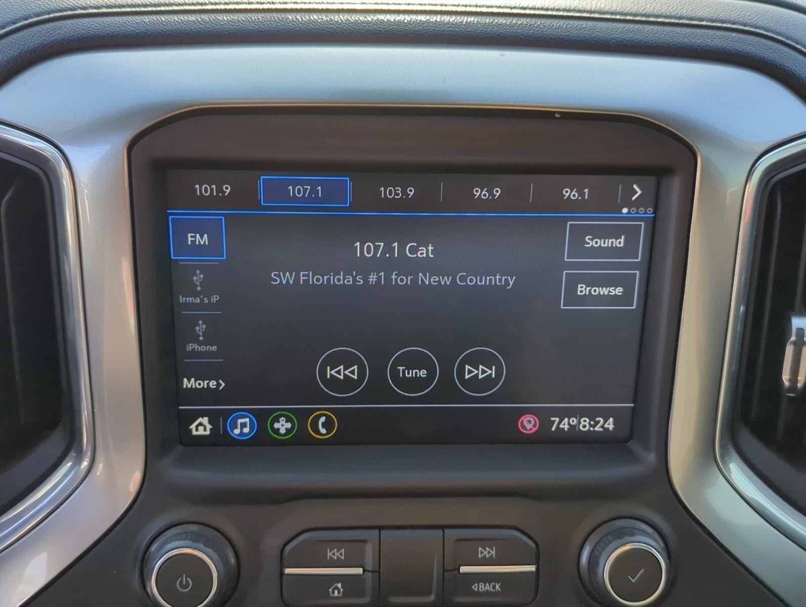 2020 Chevrolet Silverado 1500 Double Cab Standard Box 4-Wheel Drive LT