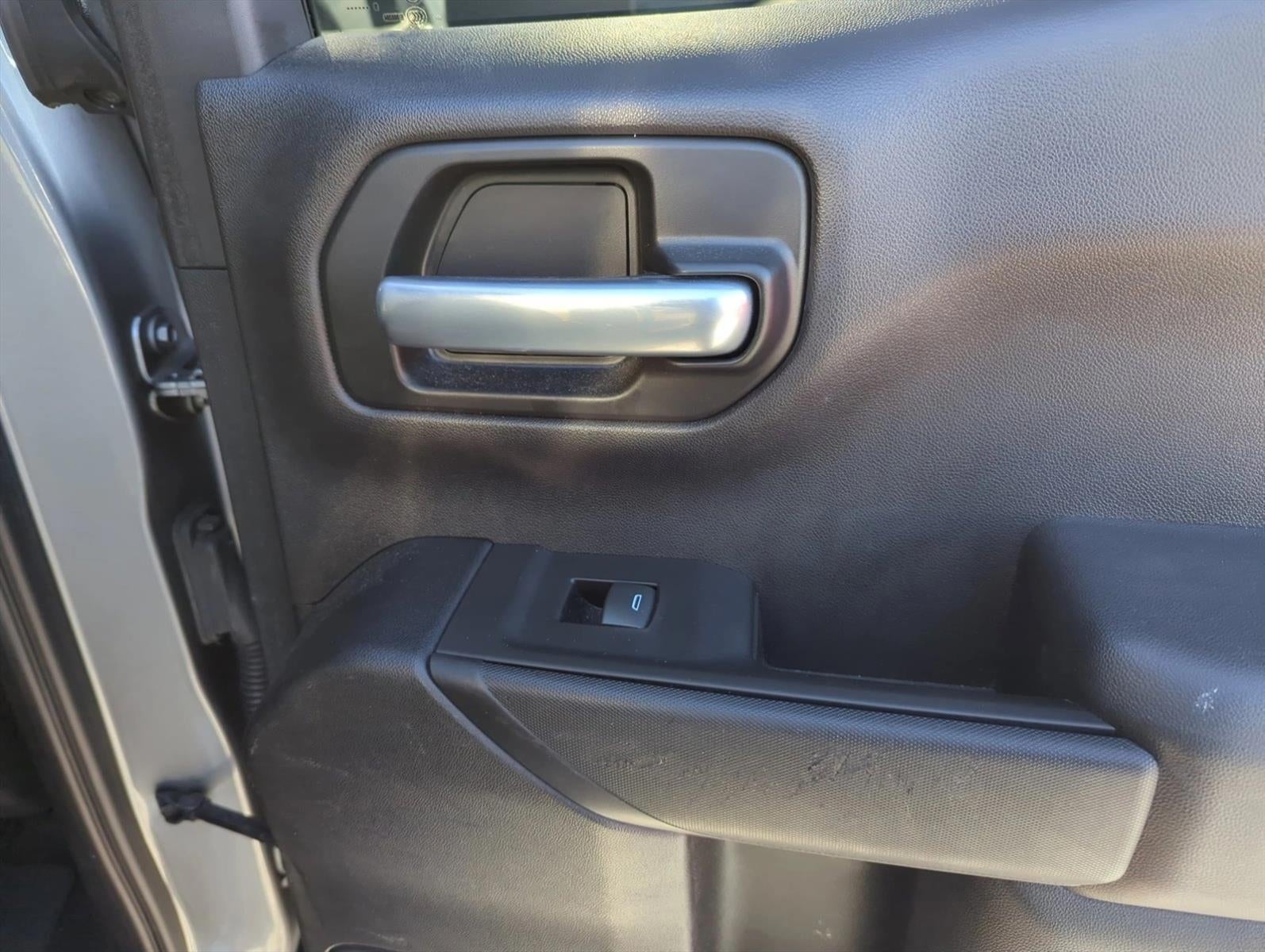 2020 Chevrolet Silverado 1500 Double Cab Standard Box 4-Wheel Drive LT