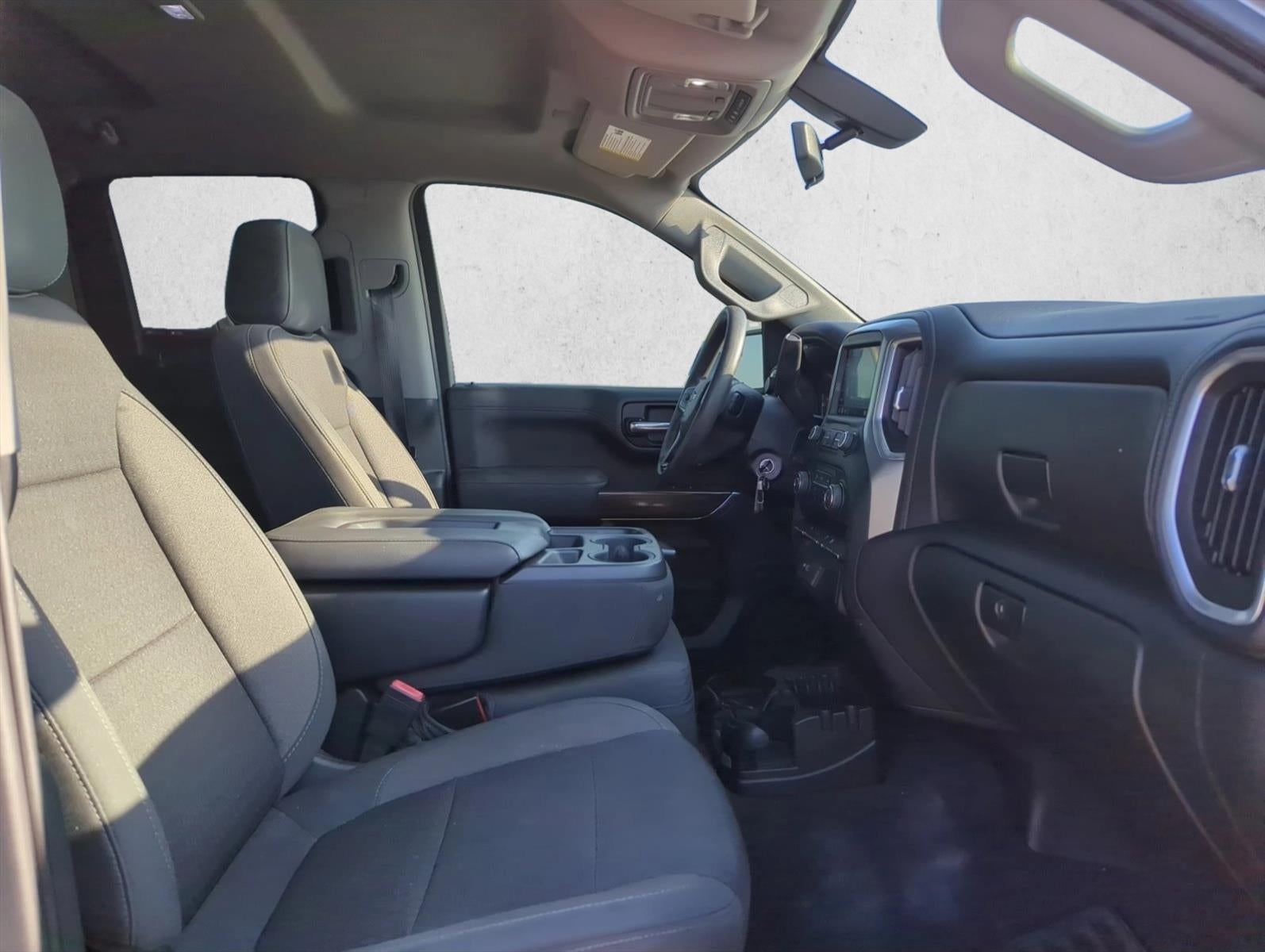 2020 Chevrolet Silverado 1500 Double Cab Standard Box 4-Wheel Drive LT