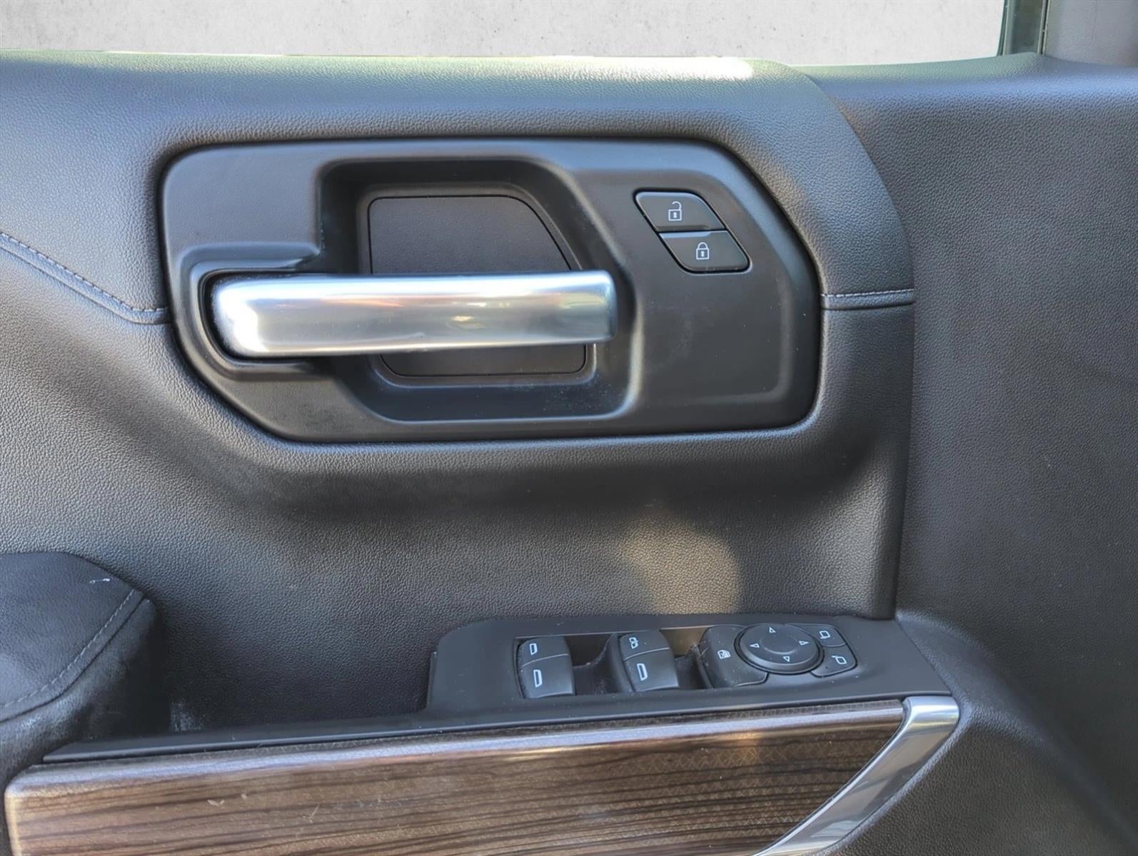 2020 Chevrolet Silverado 1500 Double Cab Standard Box 4-Wheel Drive LT