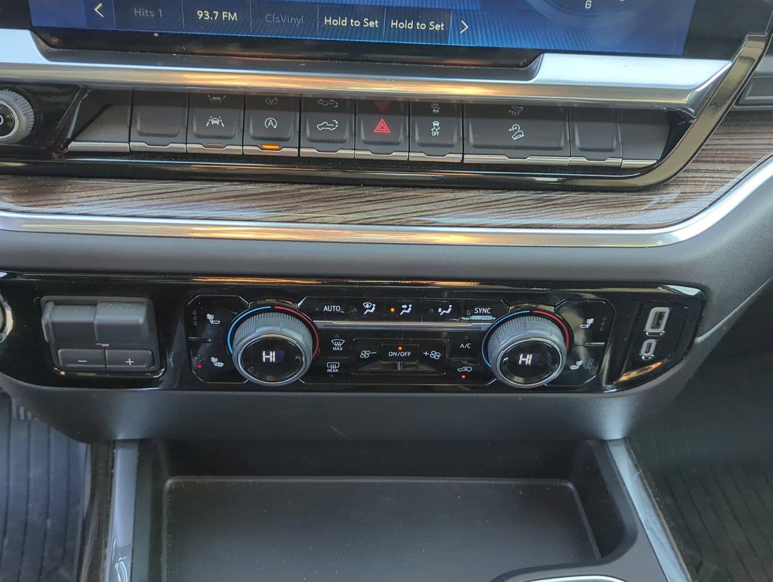 2025 Chevrolet Silverado 1500 Crew Cab Short Box 4-Wheel Drive LT 1LT