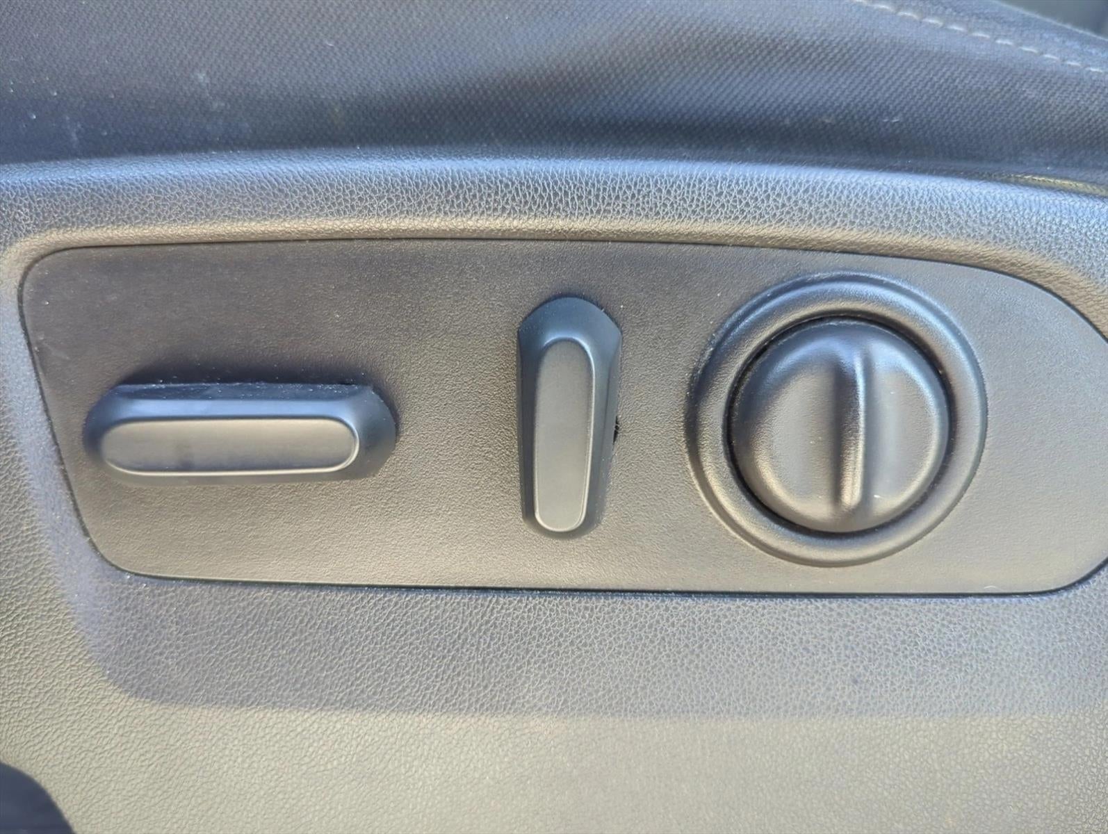 2022 Chevrolet Silverado 1500 LTD Crew Cab Short Box 4-Wheel Drive LT 1LT