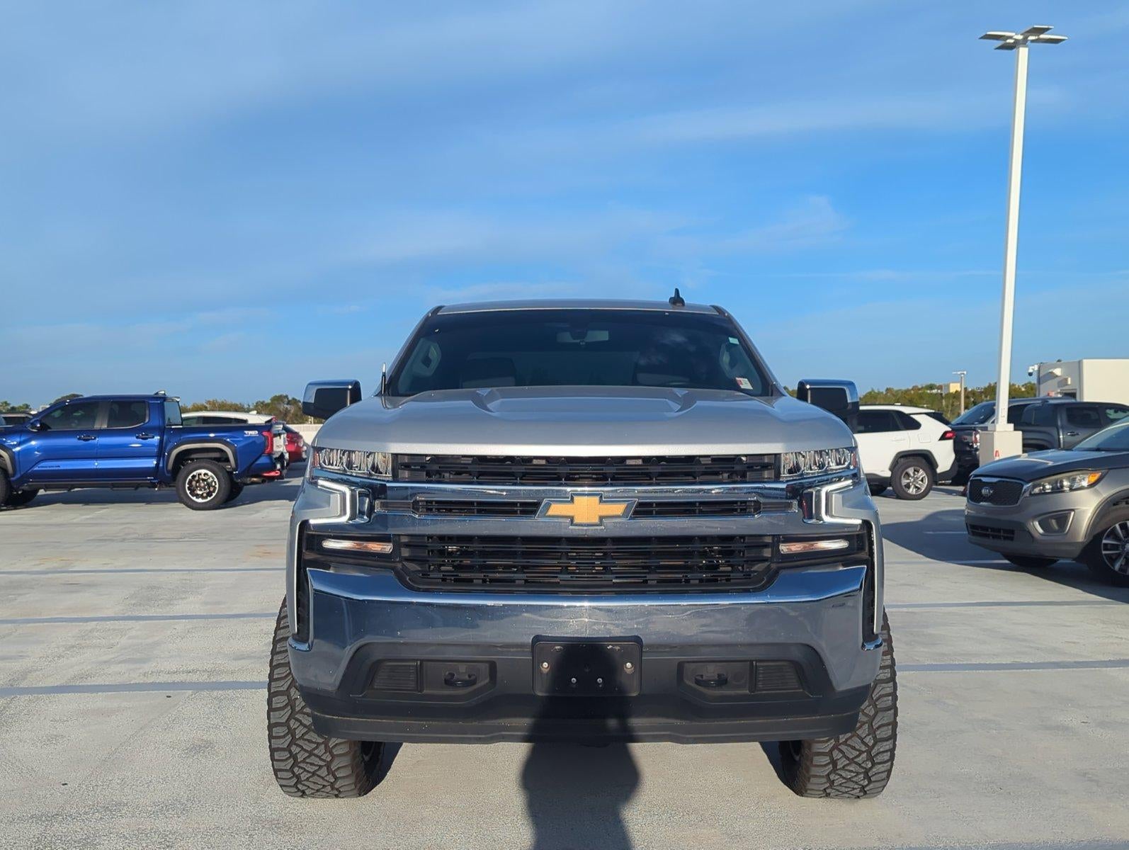 2022 Chevrolet Silverado 1500 LTD Crew Cab Short Box 4-Wheel Drive LT 1LT