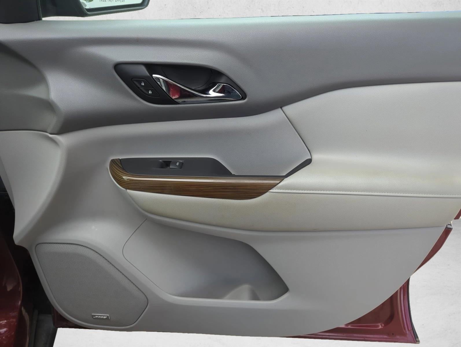 2018 GMC Acadia FWD SLE-2