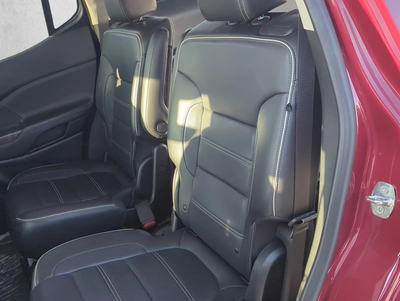 2020 GMC Acadia FWD Denali