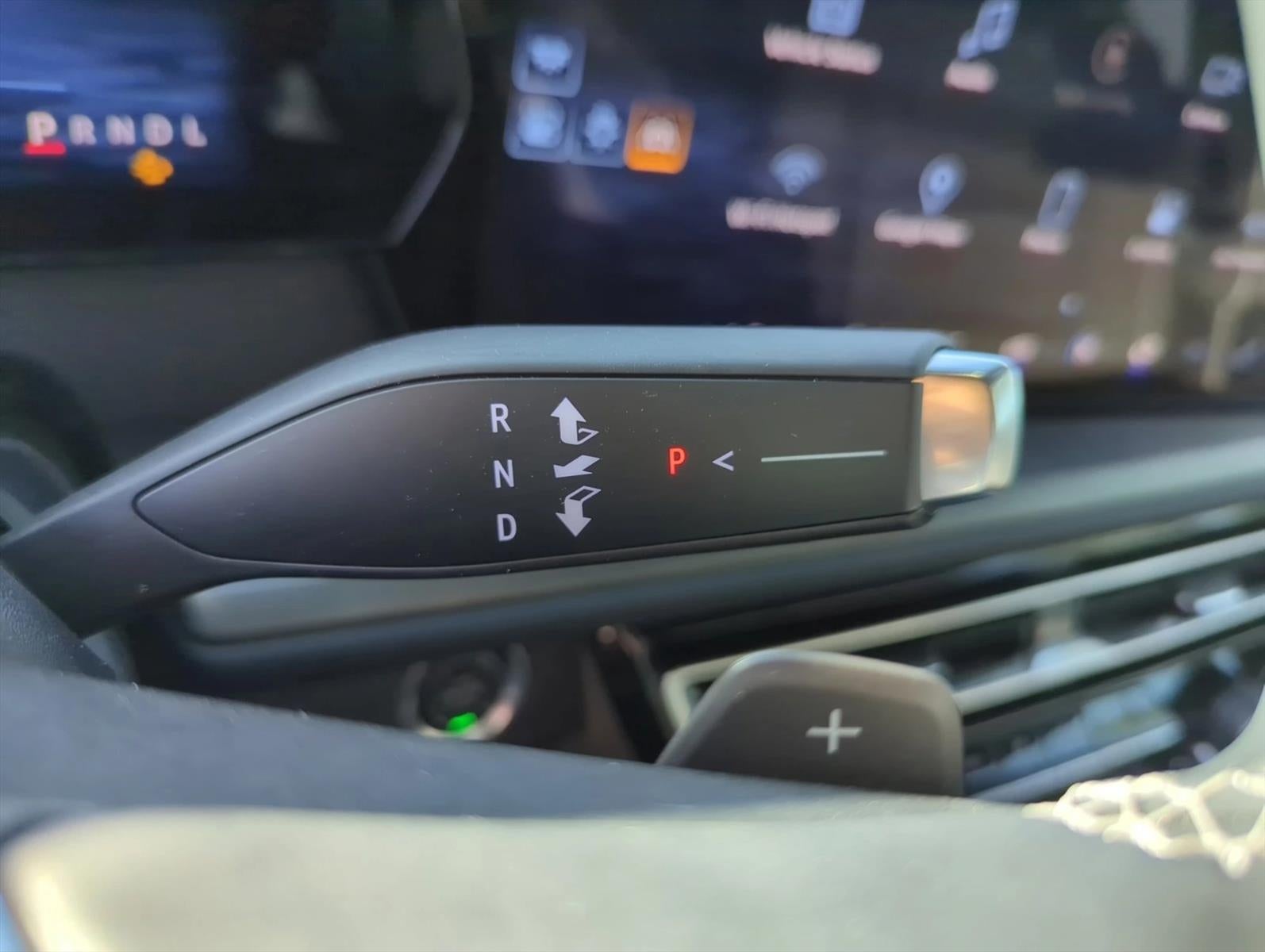 2024 Chevrolet Traverse LT w/1LT