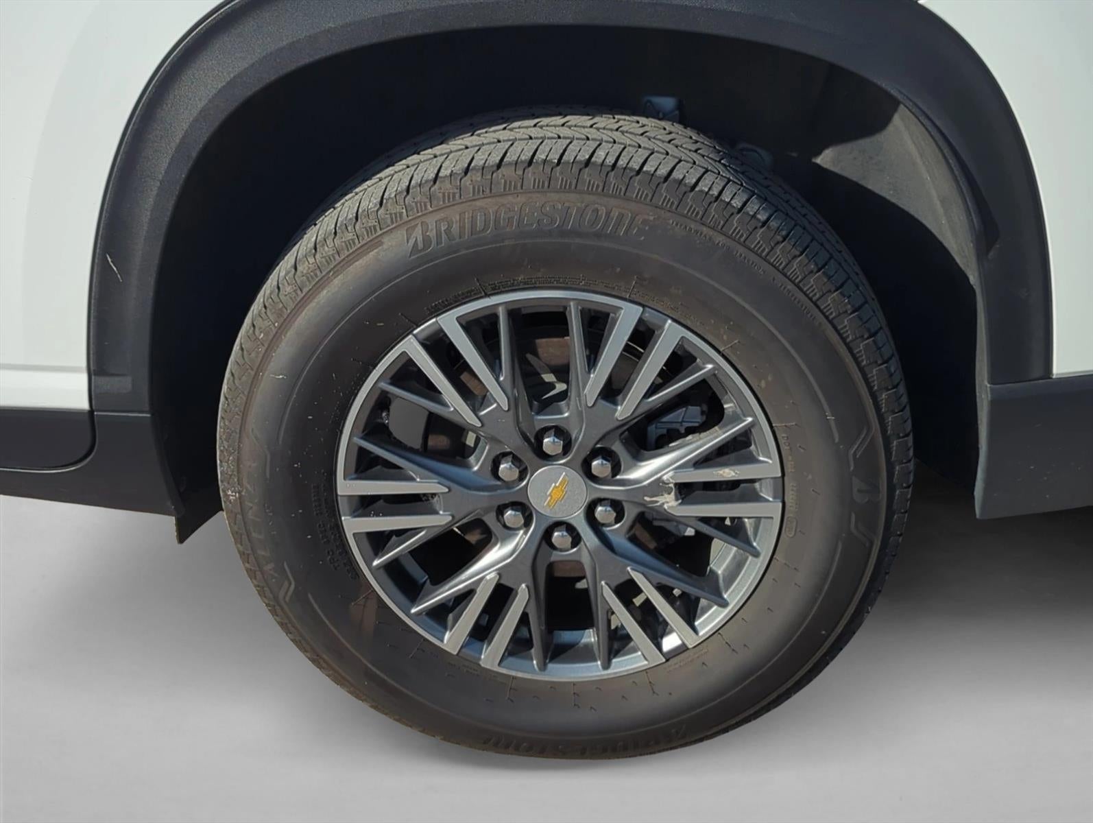 2024 Chevrolet Traverse LT w/1LT