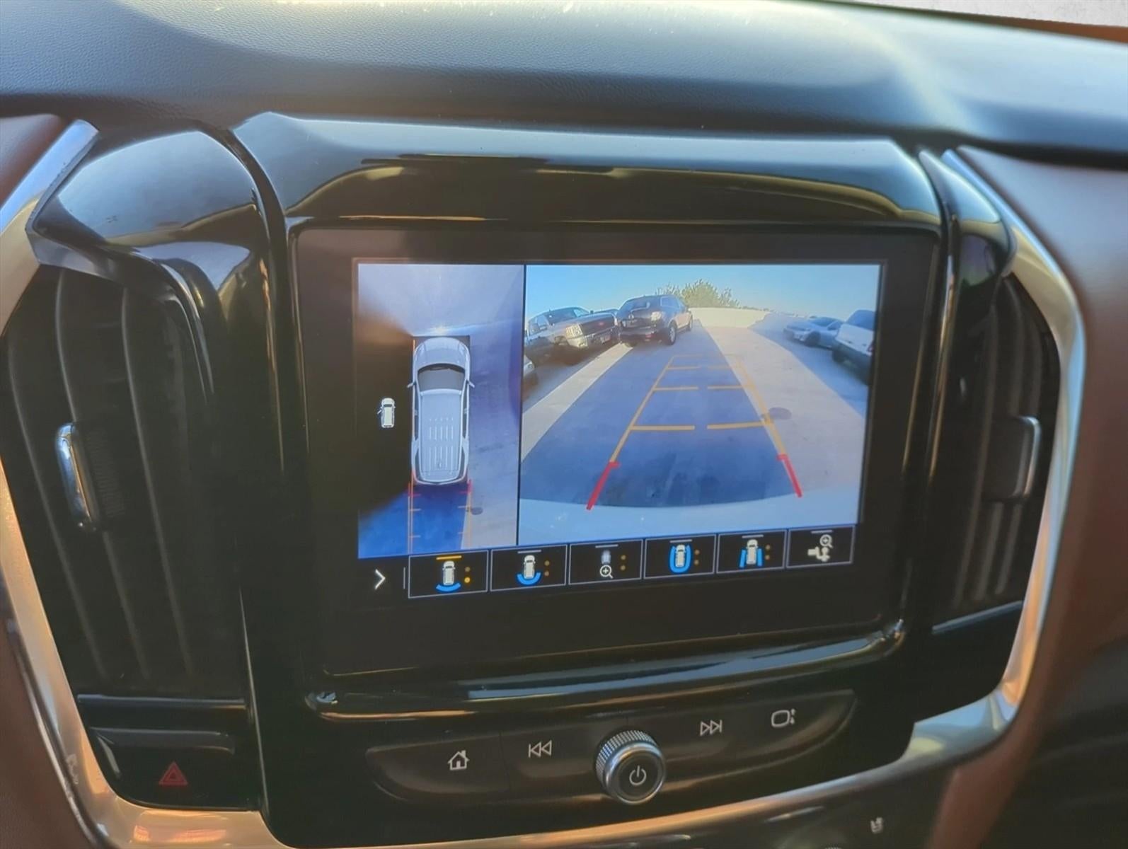 2020 Chevrolet Traverse FWD 2LZ