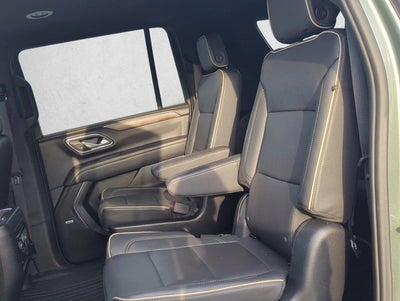 2023 Chevrolet Suburban 2WD Premier