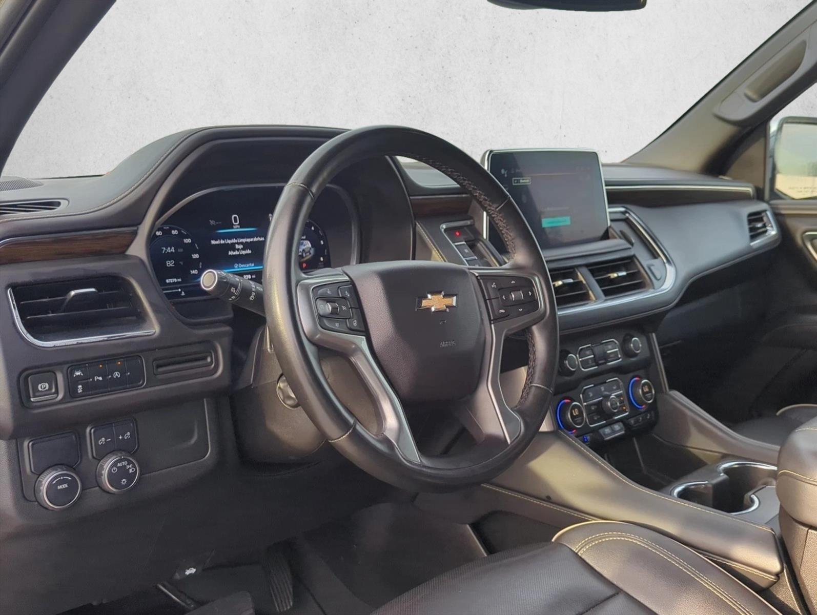 2023 Chevrolet Suburban 2WD Premier