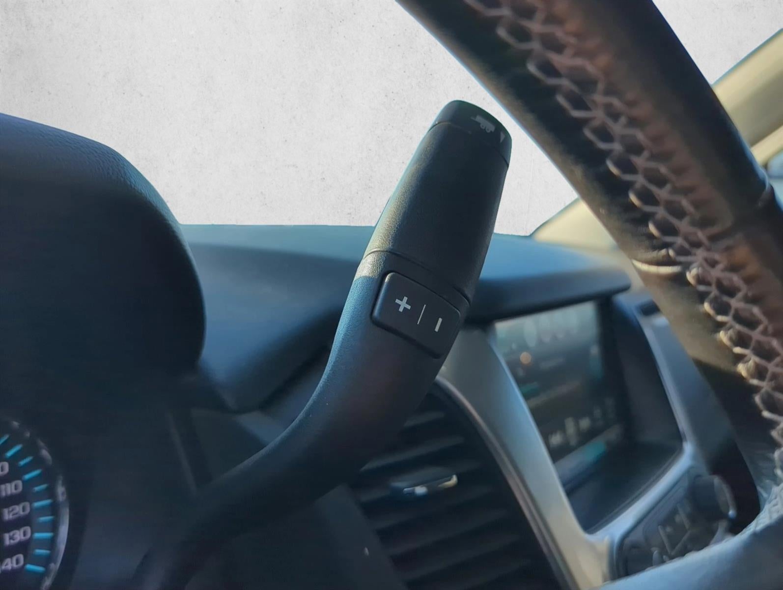 2020 Chevrolet Suburban 2WD LT