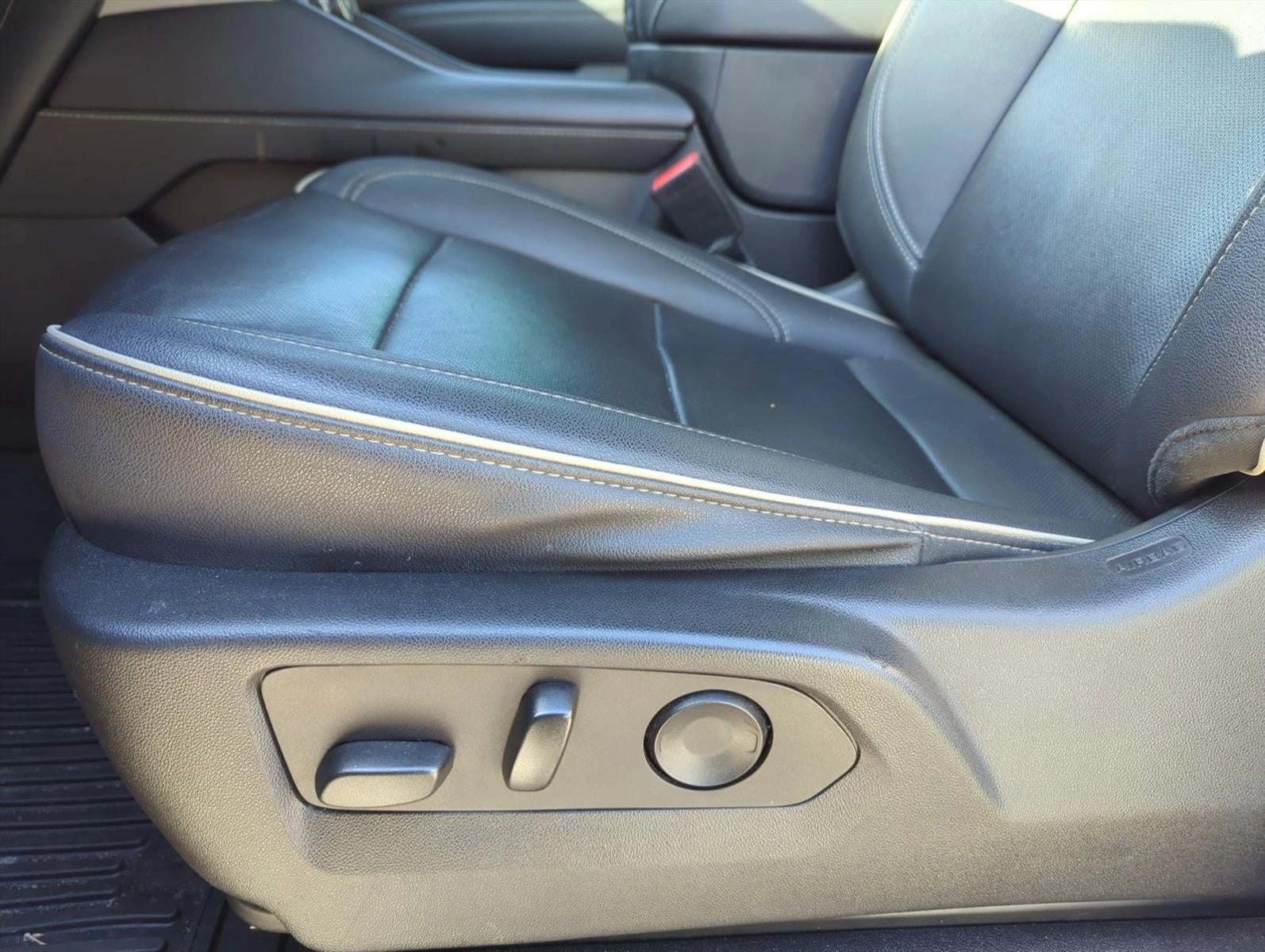 2023 Chevrolet Tahoe 4WD Premier