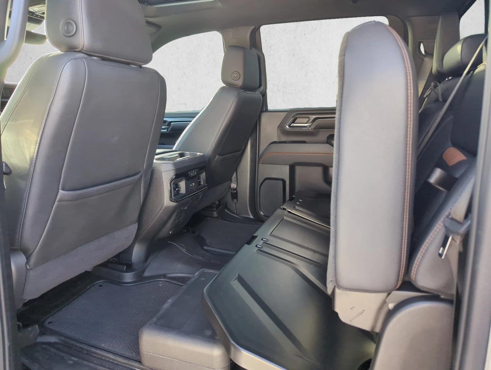 2024 GMC Sierra 2500 HD Crew Cab Standard Box 4-Wheel Drive AT4