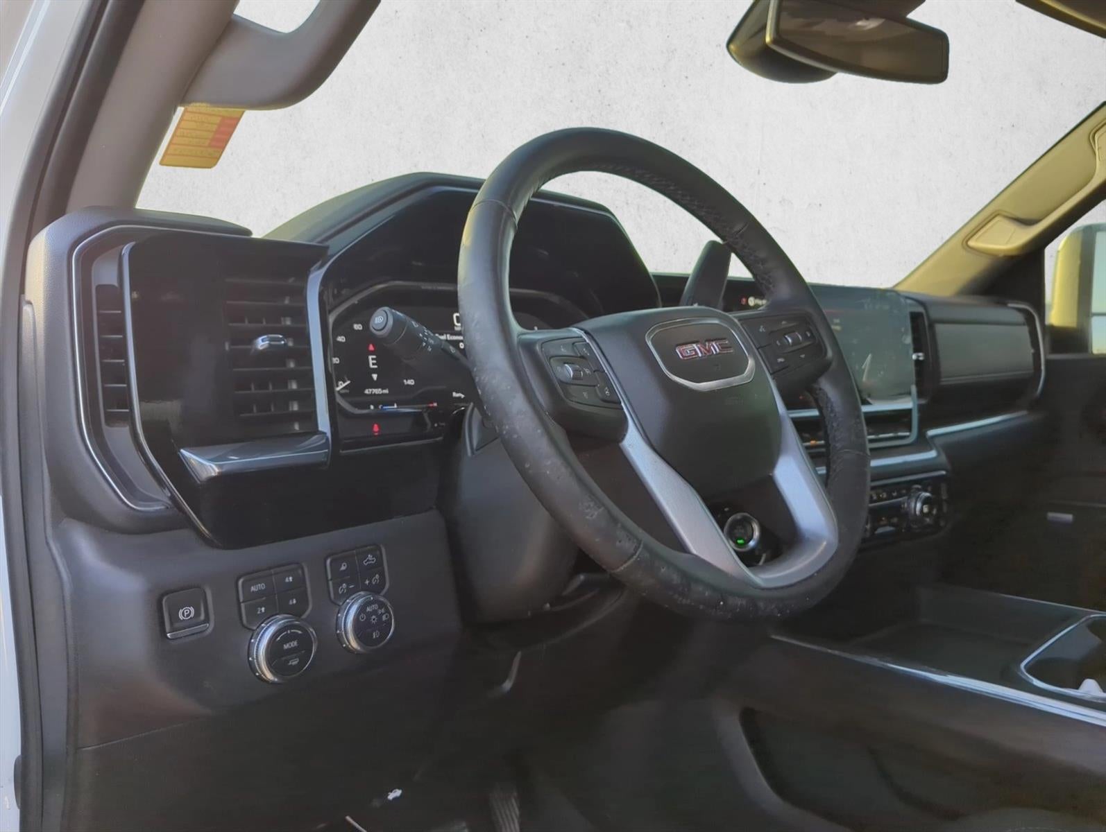 2025 GMC Sierra 2500 HD Crew Cab Standard Box 4-Wheel Drive SLT