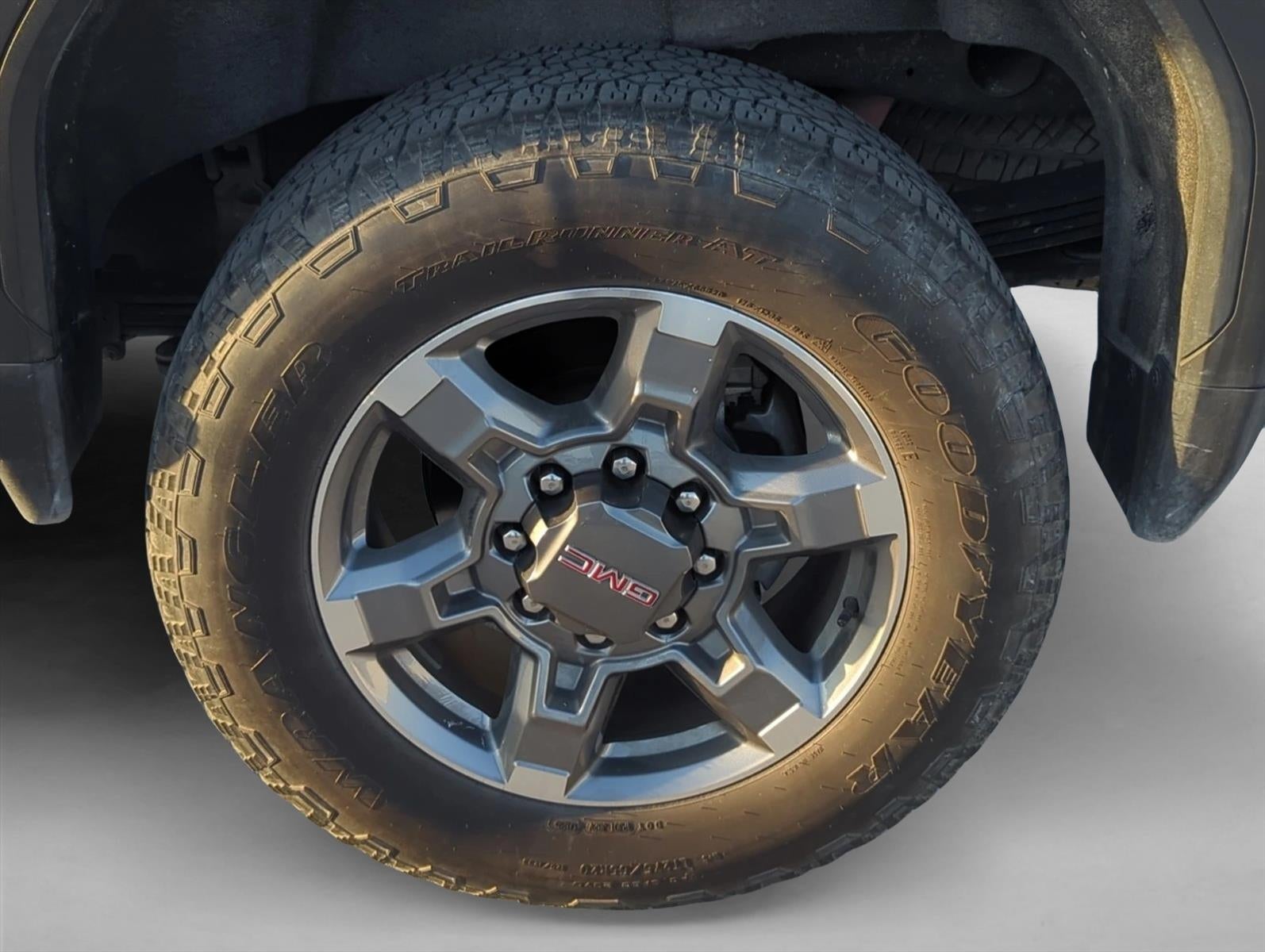 2025 GMC Sierra 2500 HD Crew Cab Standard Box 4-Wheel Drive SLT