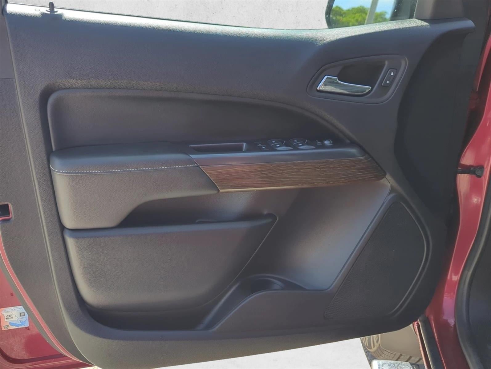 2020 GMC Canyon Crew Cab Short Box 4-Wheel Drive Denali