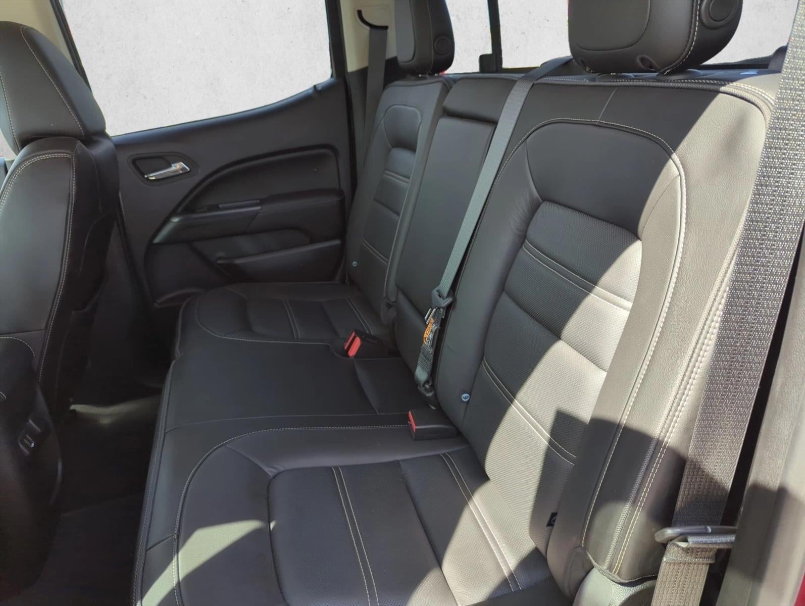 2020 GMC Canyon Crew Cab Short Box 4-Wheel Drive Denali