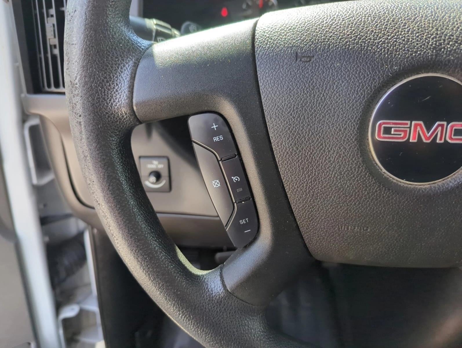 2021 GMC Savana Cargo Van 2500 Regular Wheelbase Rear-Wheel Drive