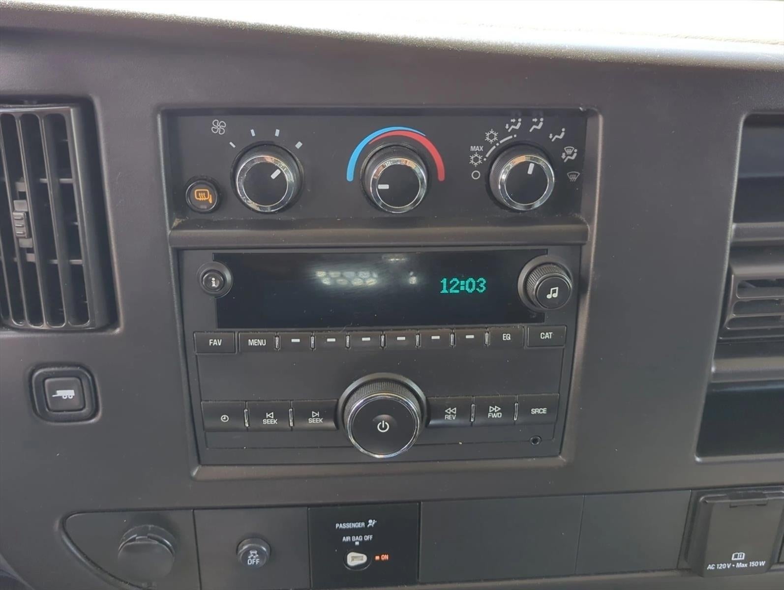 2021 GMC Savana Cargo Van 2500 Regular Wheelbase Rear-Wheel Drive