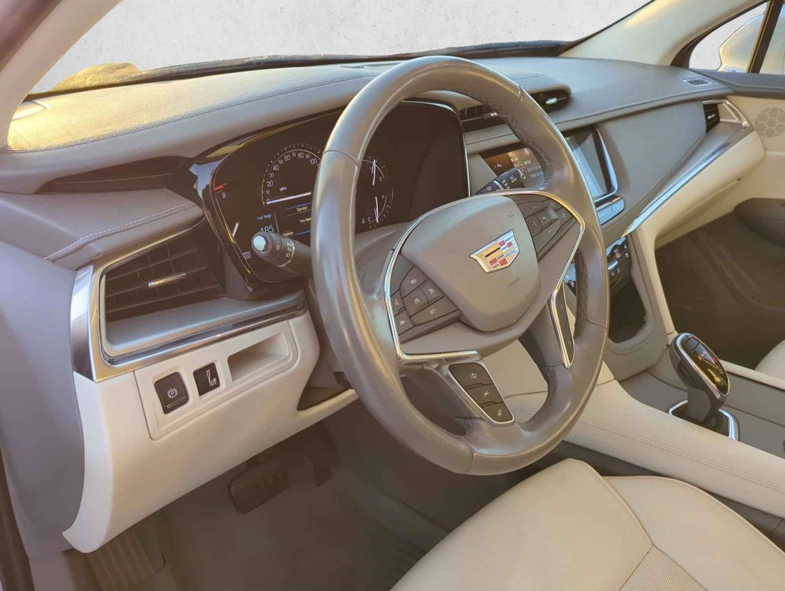 2019 Cadillac XT5 FWD 4dr Premium Luxury