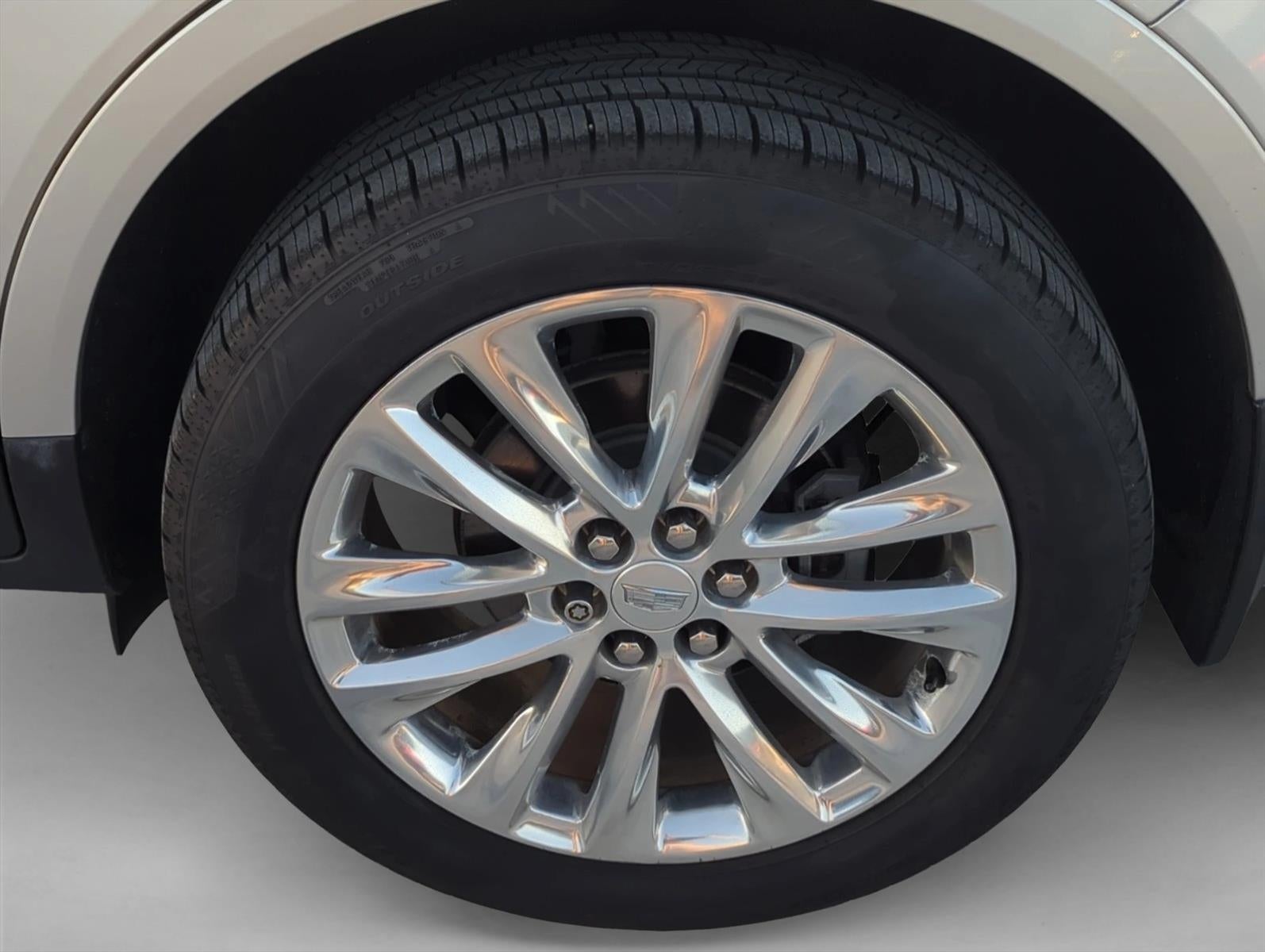 2019 Cadillac XT5 FWD 4dr Premium Luxury