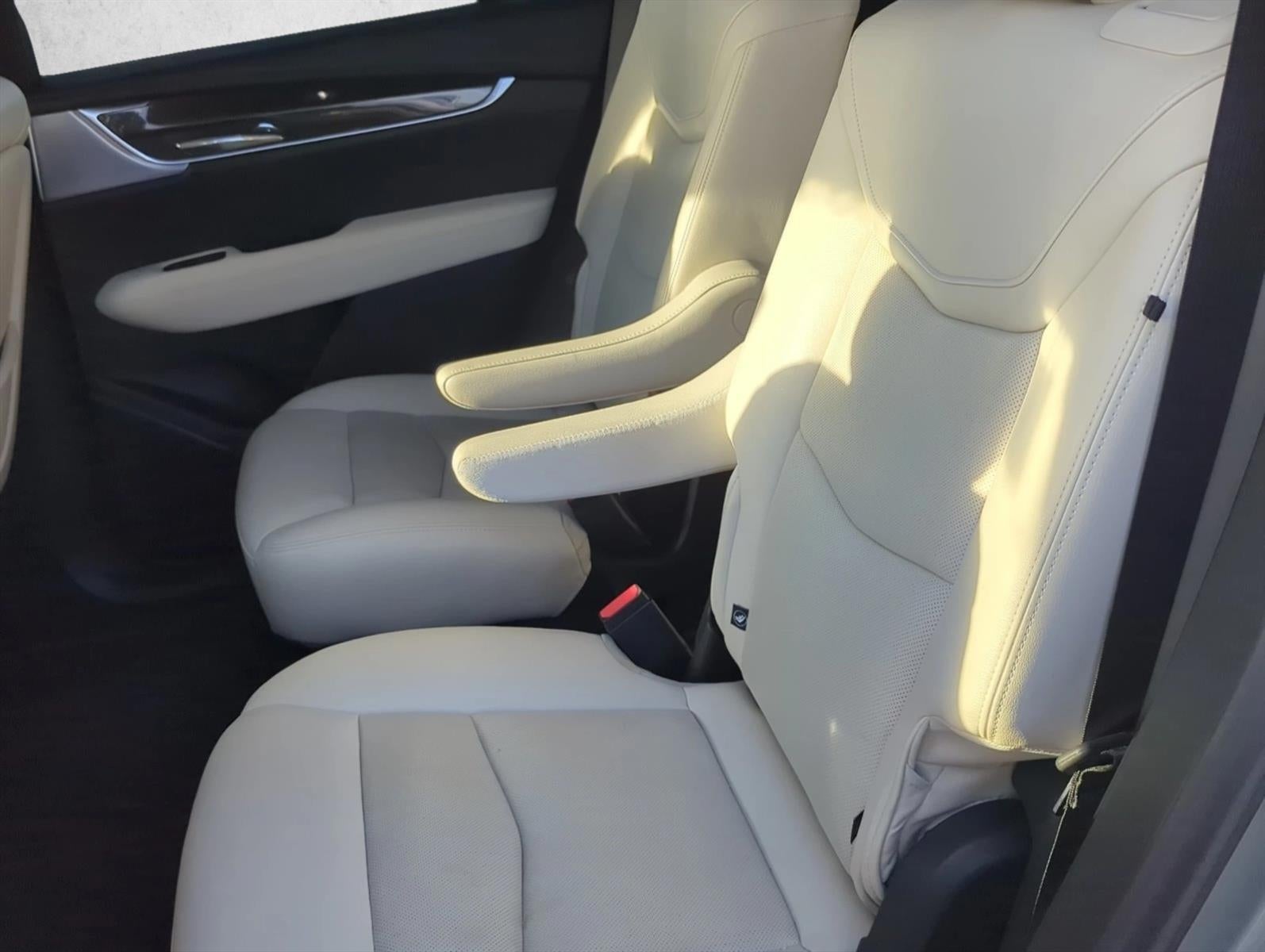 2023 Cadillac XT6 AWD 4dr Sport