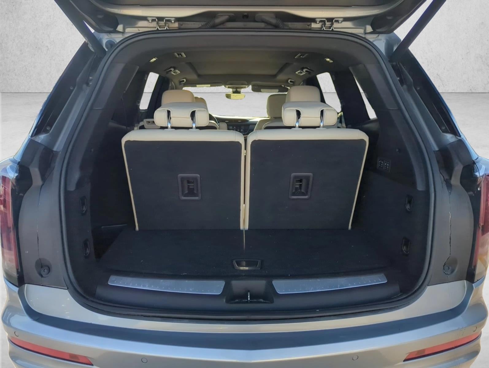 2023 Cadillac XT6 AWD 4dr Sport