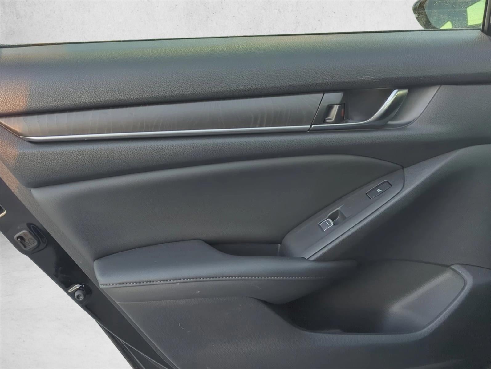 2020 Honda Accord Hybrid Touring Sedan