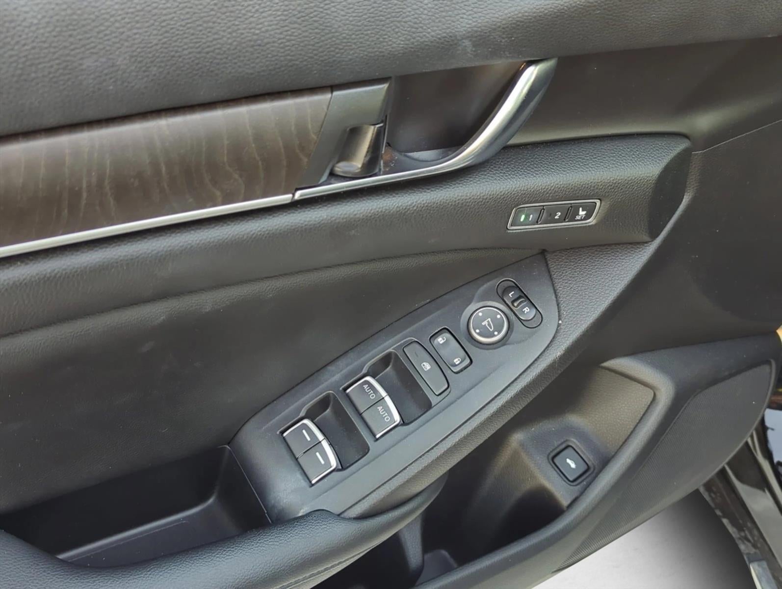 2020 Honda Accord Hybrid Touring Sedan