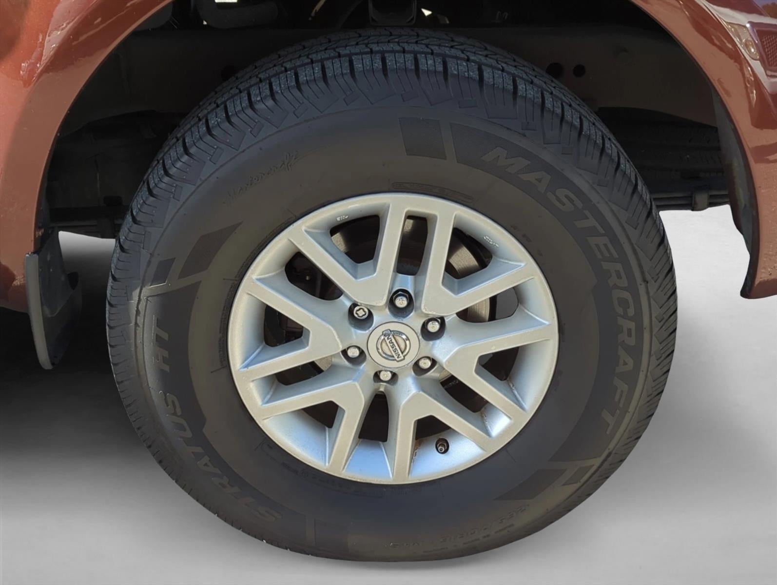 2017 Nissan Frontier Crew Cab 4x2 SV V6 Auto