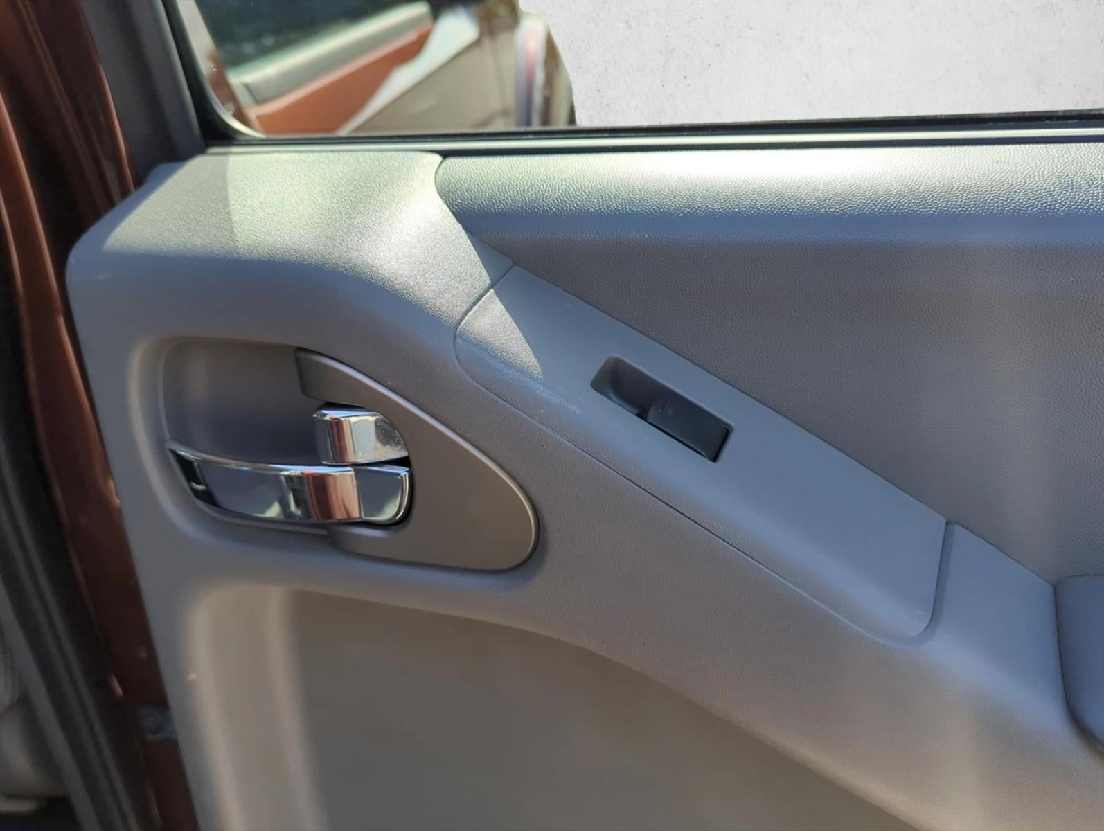 2017 Nissan Frontier Crew Cab 4x2 SV V6 Auto