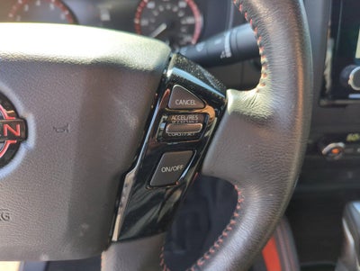 2024 Nissan Frontier Crew Cab 4x2 PRO-X