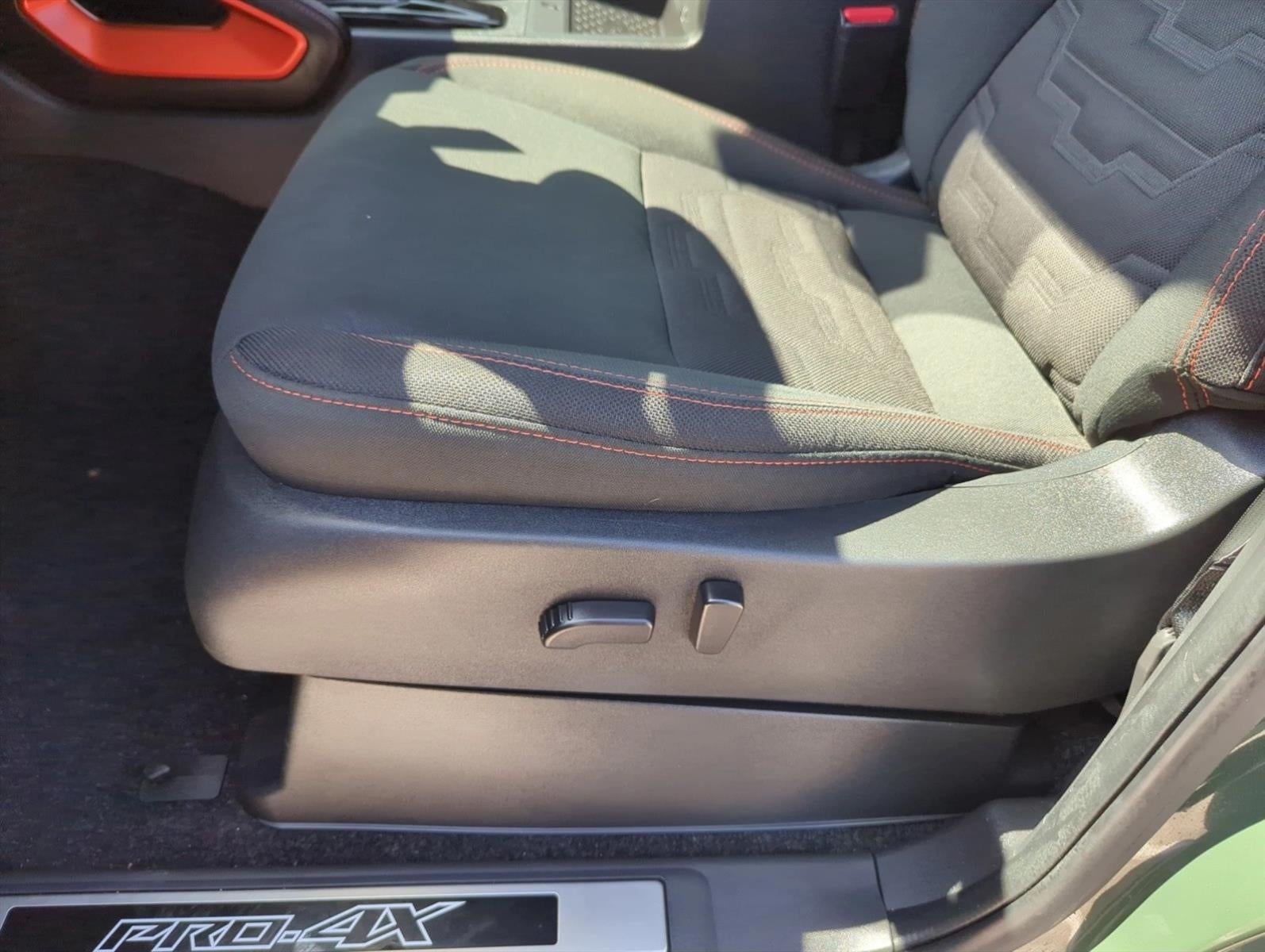 2023 Nissan Frontier Crew Cab 4x4 PRO-4X Auto