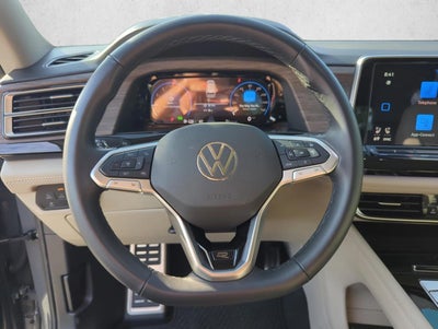 2025 Volkswagen Atlas 2.0T SEL Premium R-Line 4MOTION
