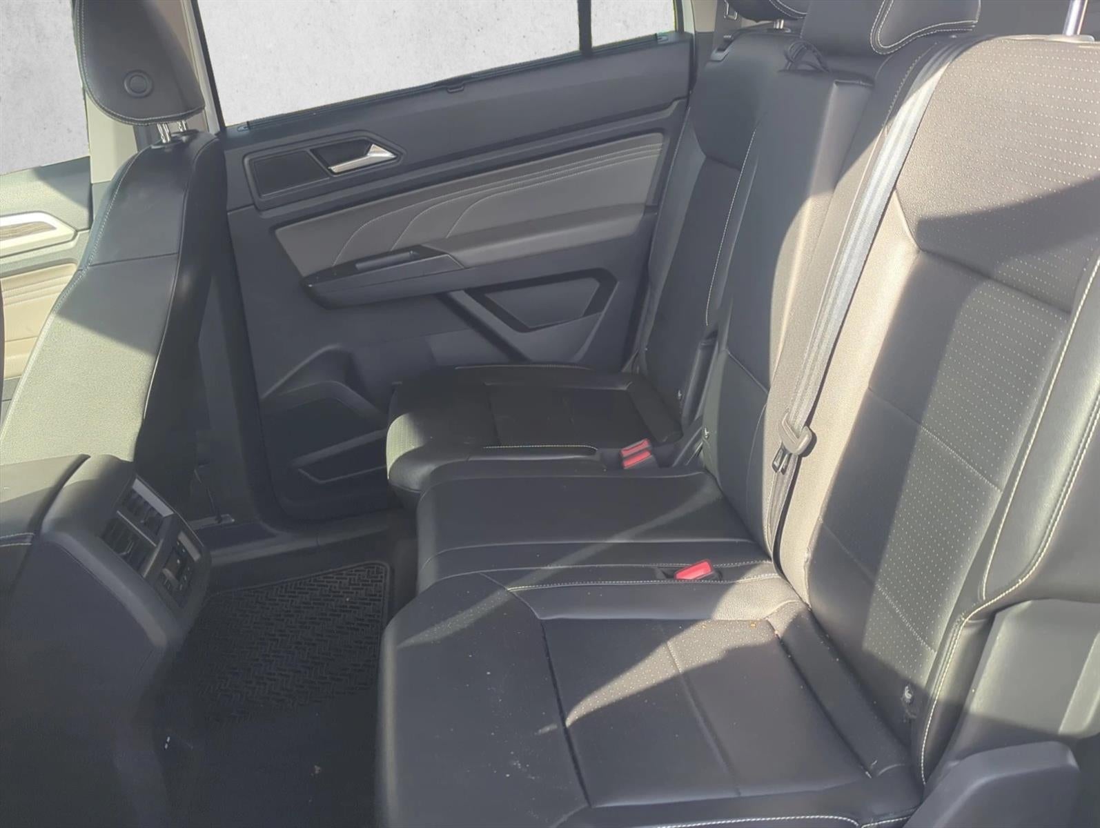 2023 Volkswagen Atlas 3.6L V6 SE w/Technology FWD