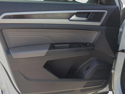 2023 Volkswagen Atlas 3.6L V6 SE w/Technology FWD