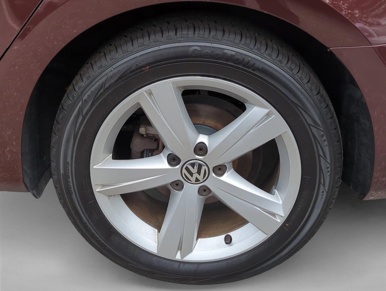 2012 Volkswagen Passat 4dr Sdn 2.5L Manual SE PZEV