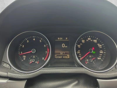 2017 Volkswagen Passat R-Line w/Comfort Pkg Auto