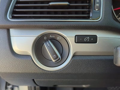 2019 Volkswagen Passat 2.0T Wolfsburg Edition Auto
