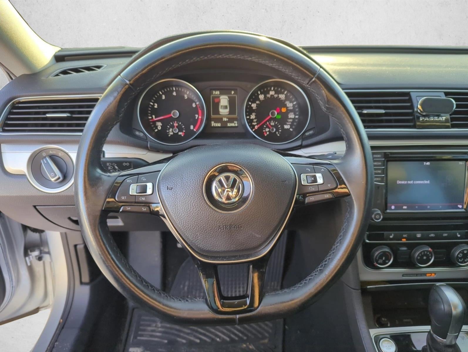 2019 Volkswagen Passat 2.0T Wolfsburg Edition Auto