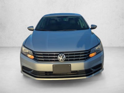2019 Volkswagen Passat 2.0T Wolfsburg Edition Auto