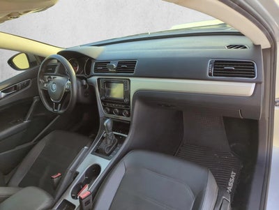 2019 Volkswagen Passat 2.0T Wolfsburg Edition Auto